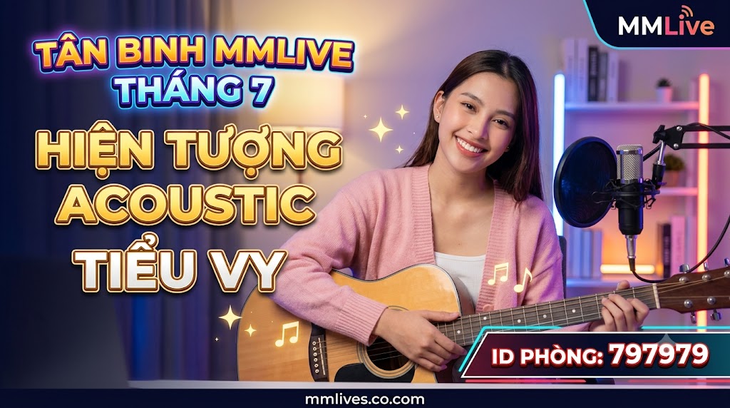 Ảnh thumbnail bài viết Tân Binh MMLive Tháng 7: Hiện Tượng Acoustic Tiểu Vy. Hình ảnh nữ streamer Tiểu Vy ôm đàn guitar tươi cười trong phòng livestream, kèm ID phòng 797979 và tên miền fencingchannel.tv.